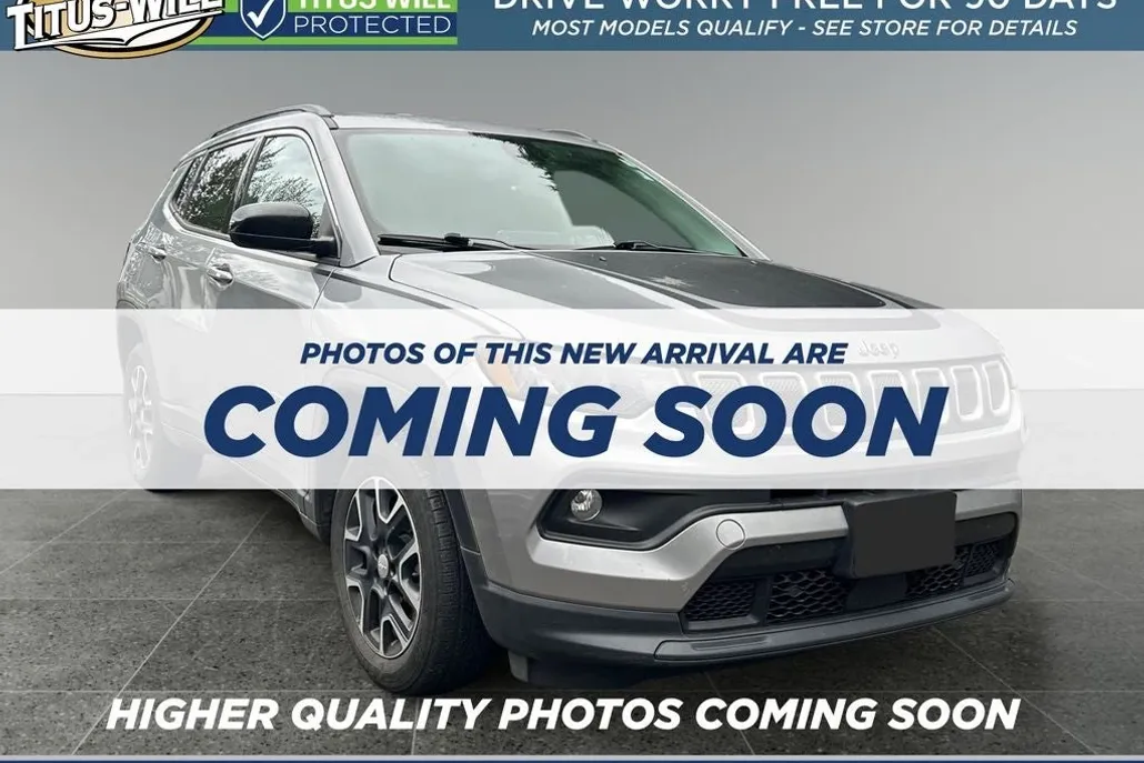 2022 Jeep Compass Latitude photo 1