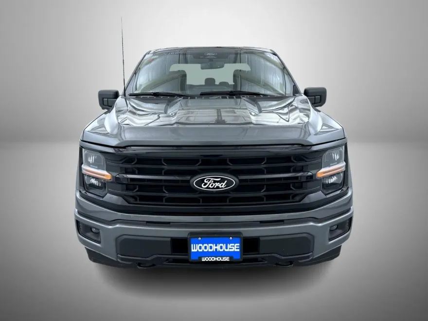 2024 Ford F-150 XLT photo 1