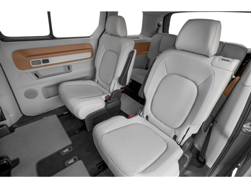 2025 Volkswagen ID. Buzz Pro Plus photo 11