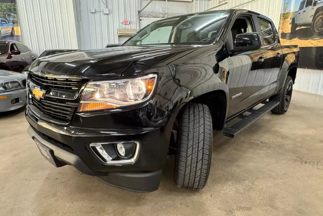 2016 Chevrolet Colorado LT photo 1