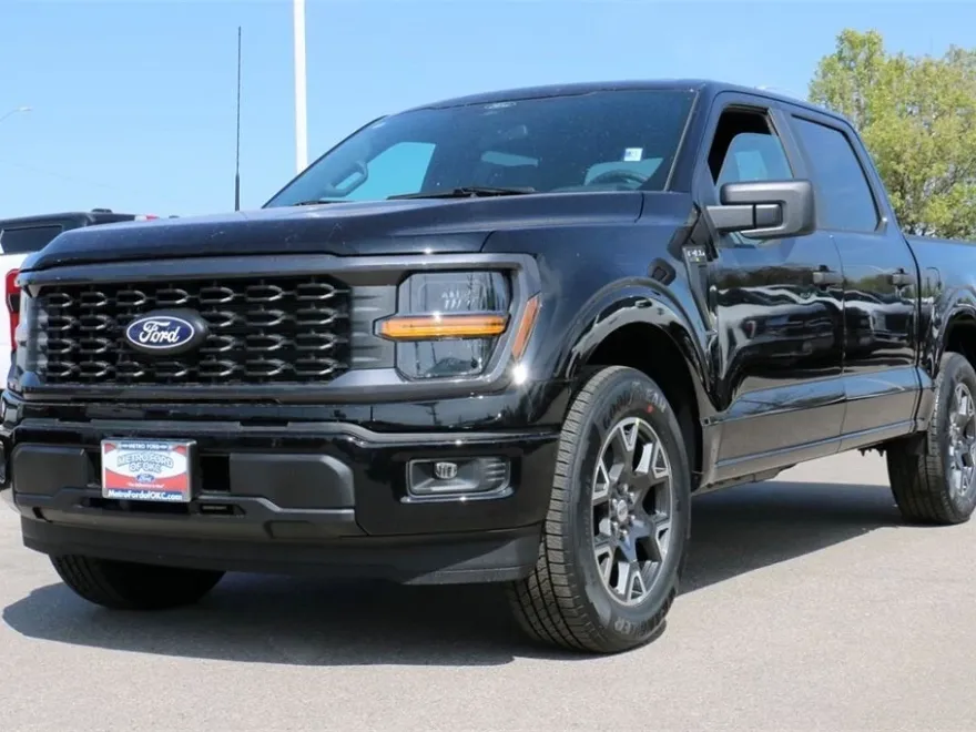 2025 Ford F-150 STX photo 1