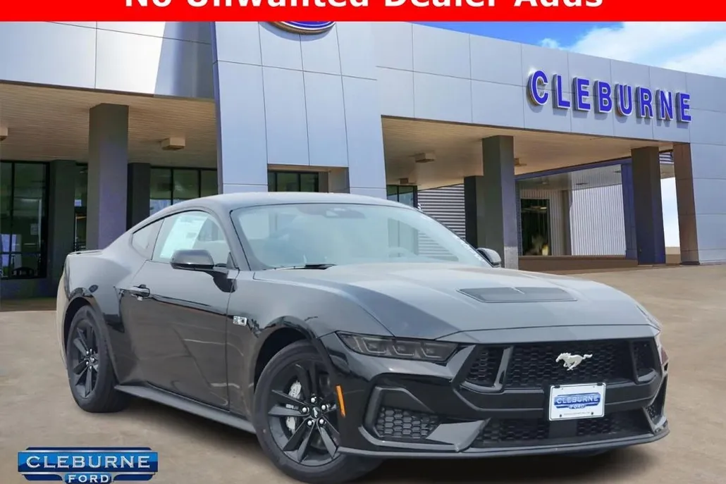 2025 Ford Mustang GT photo 1