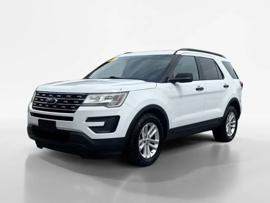 2017 Ford Explorer Base photo 1