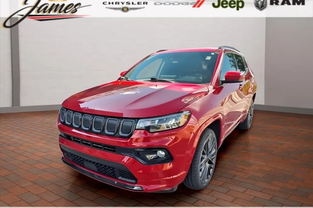 2022 Jeep Compass Limited photo 1