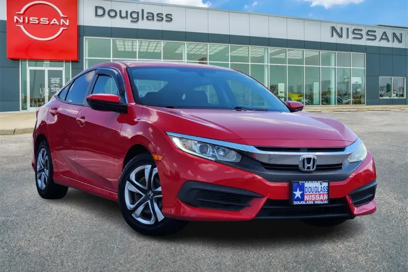 2017 Honda Civic LX photo 1