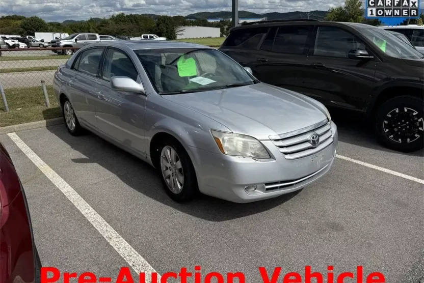2007 Toyota Avalon XL photo 1