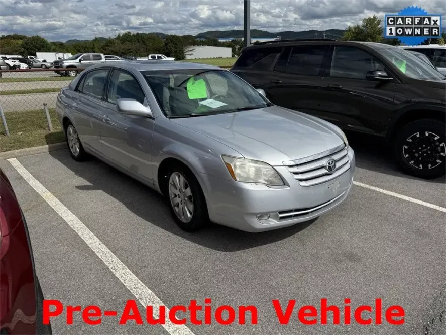 2007 Toyota Avalon XL photo 1