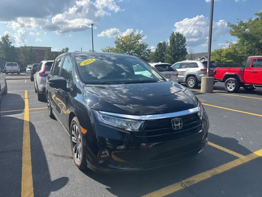 2024 Honda Odyssey EX-L photo 1