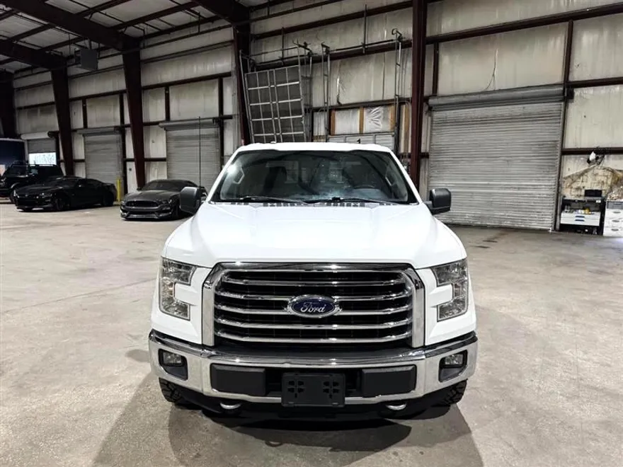 2016 Ford F-150 XLT photo 10