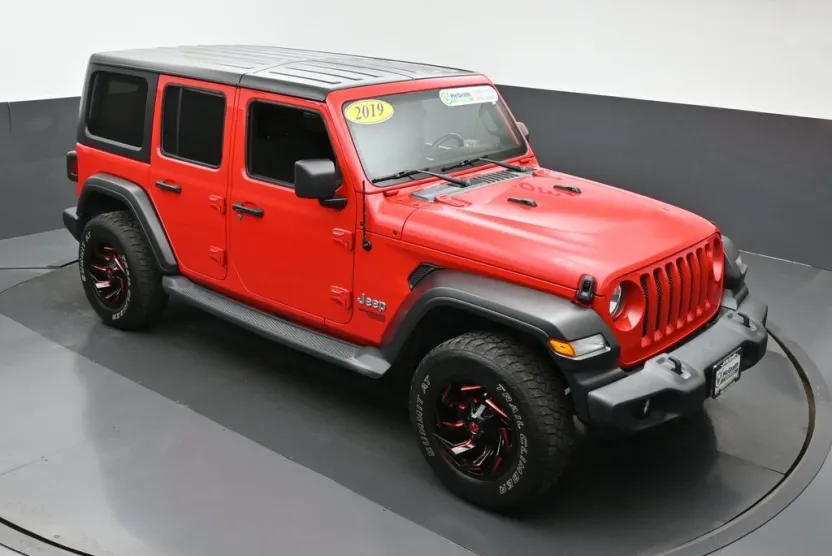 2019 Jeep Wrangler Unlimited Sport S photo 1