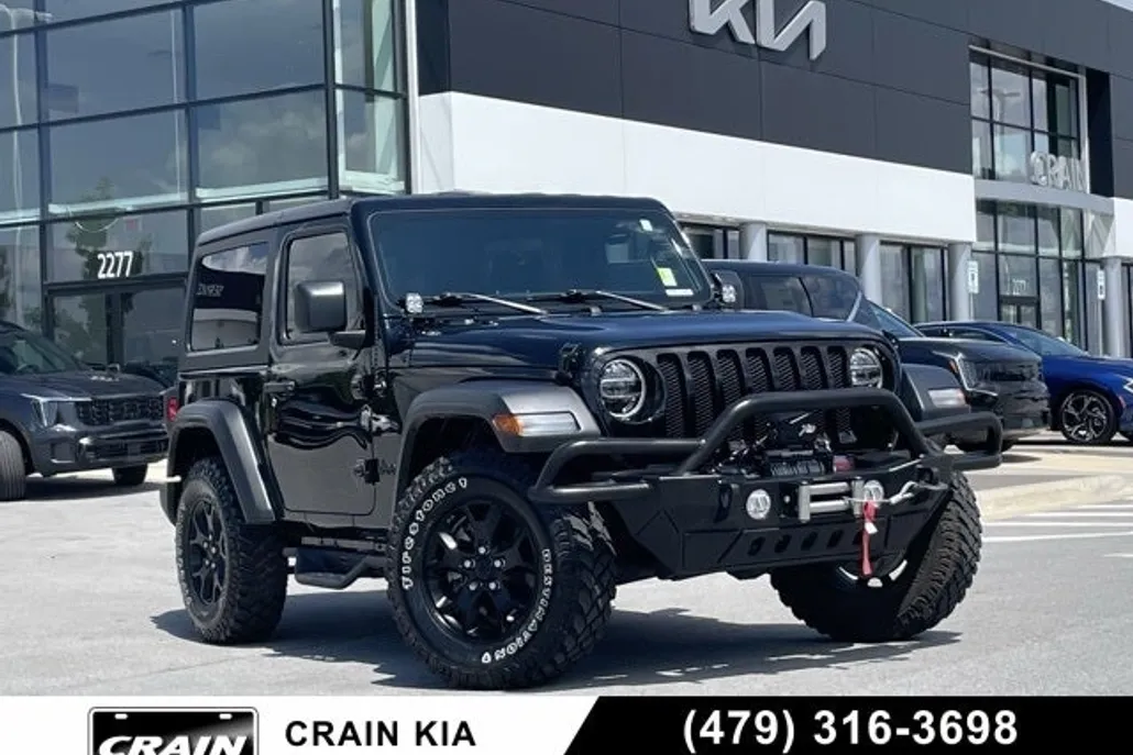 2022 Jeep Wrangler Willys photo 1