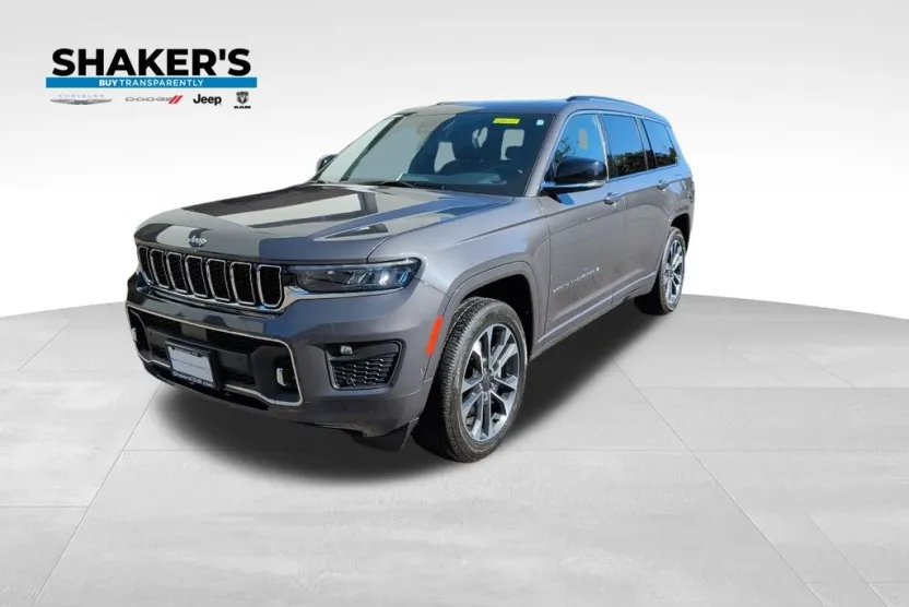 2022 Jeep Cherokee Overland photo 1