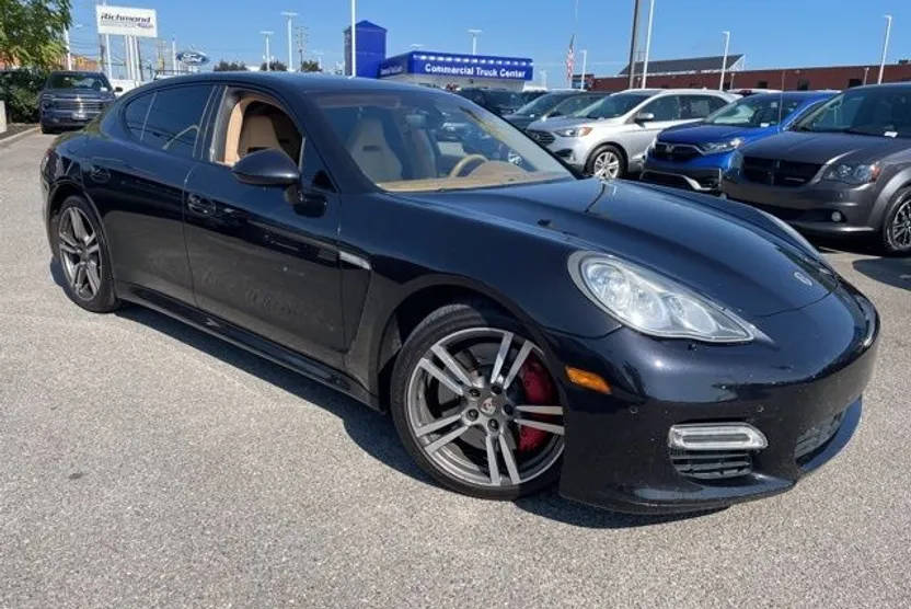 2012 Porsche Panamera Turbo photo 1