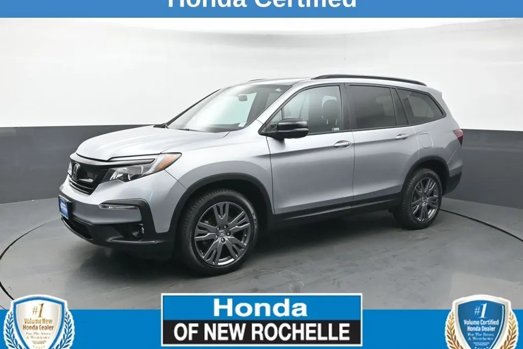 2022 Honda Pilot Sport photo 1