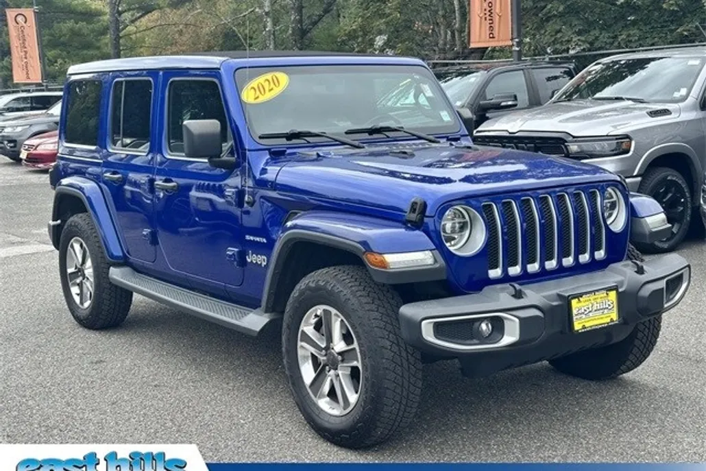 2020 Jeep Wrangler Unlimited Sahara photo 1