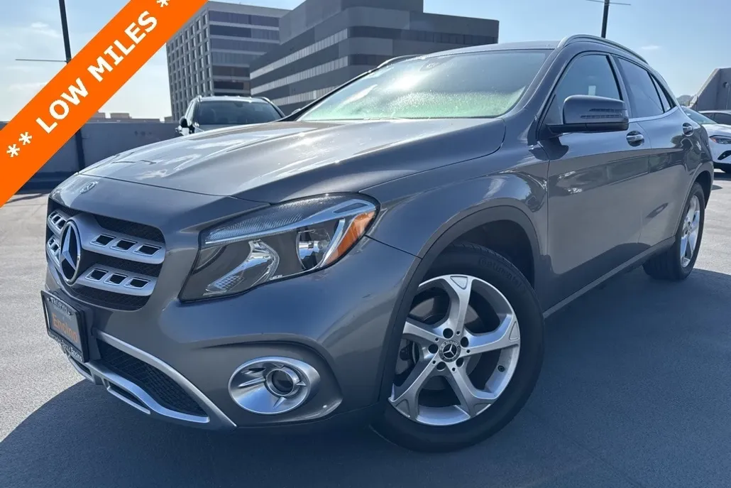 2019 Mercedes Benz GLA 250 photo 1