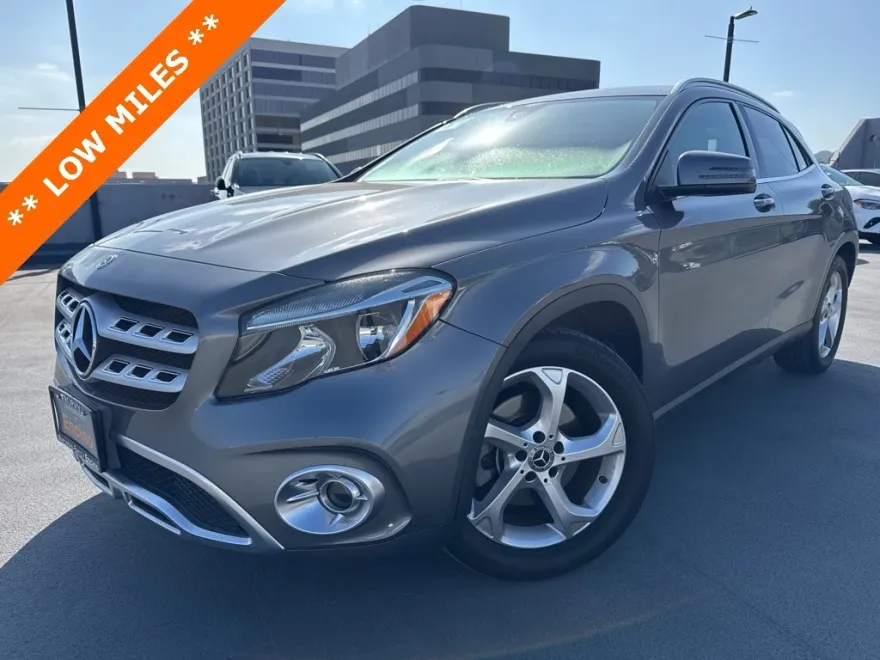 2019 Mercedes Benz GLA 250 photo 1