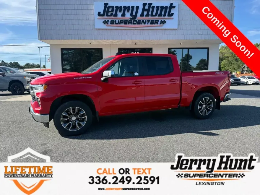 2022 Chevrolet Silverado 1500 LT photo 1