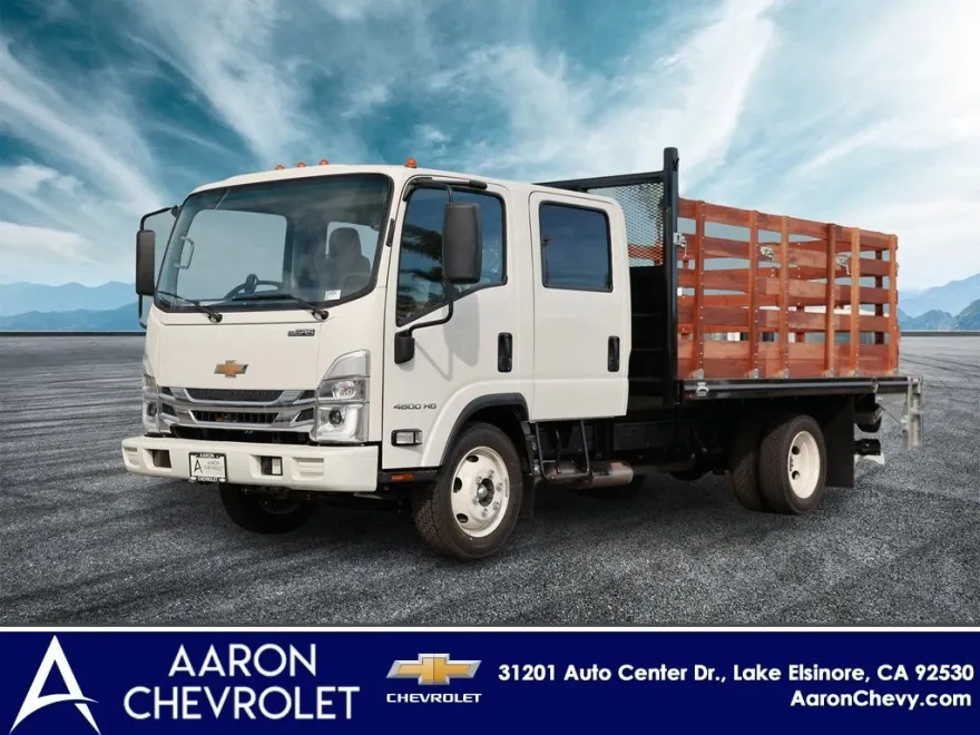 2024 Chevrolet Silverado 4500HD photo 1