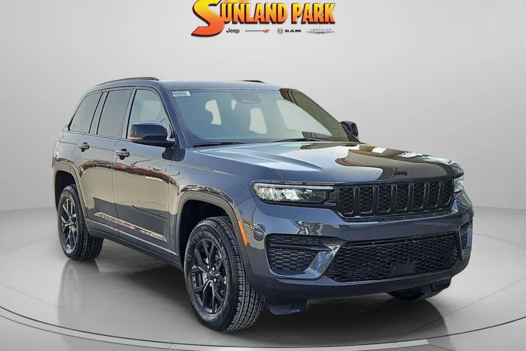 2025 Jeep Grand Cherokee Altitude X photo 1