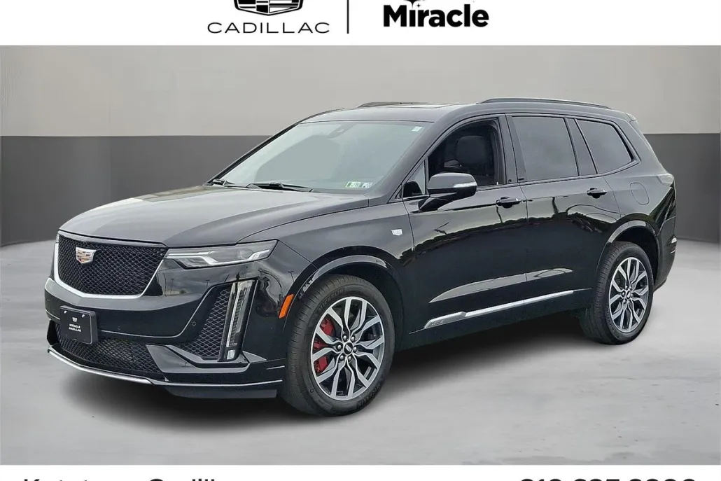 2024 Cadillac XT6 Sport photo 1