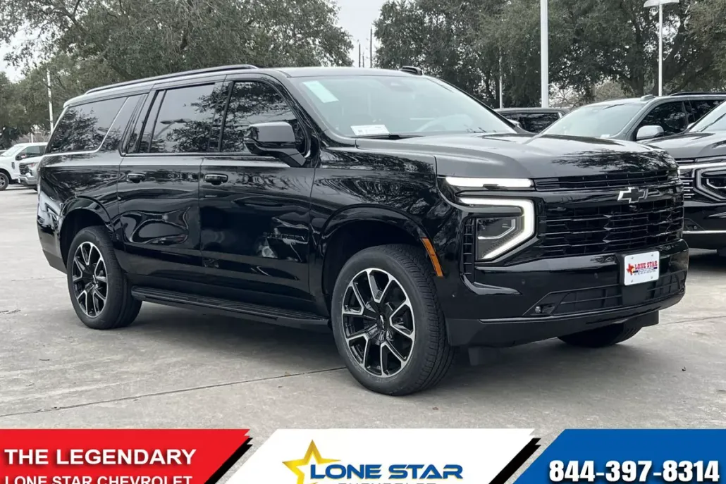 2025 Chevrolet Suburban RST photo 1