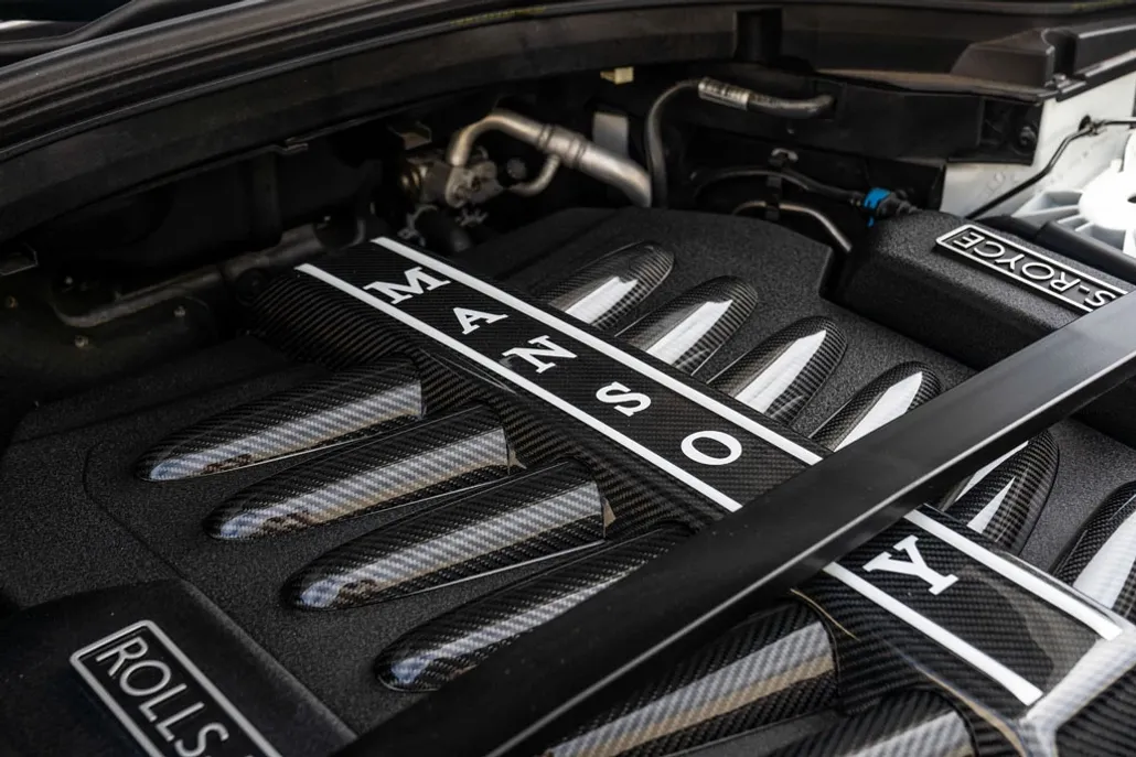 2020 Dodge Challenger SRT8 Hellcat Widebody photo 1