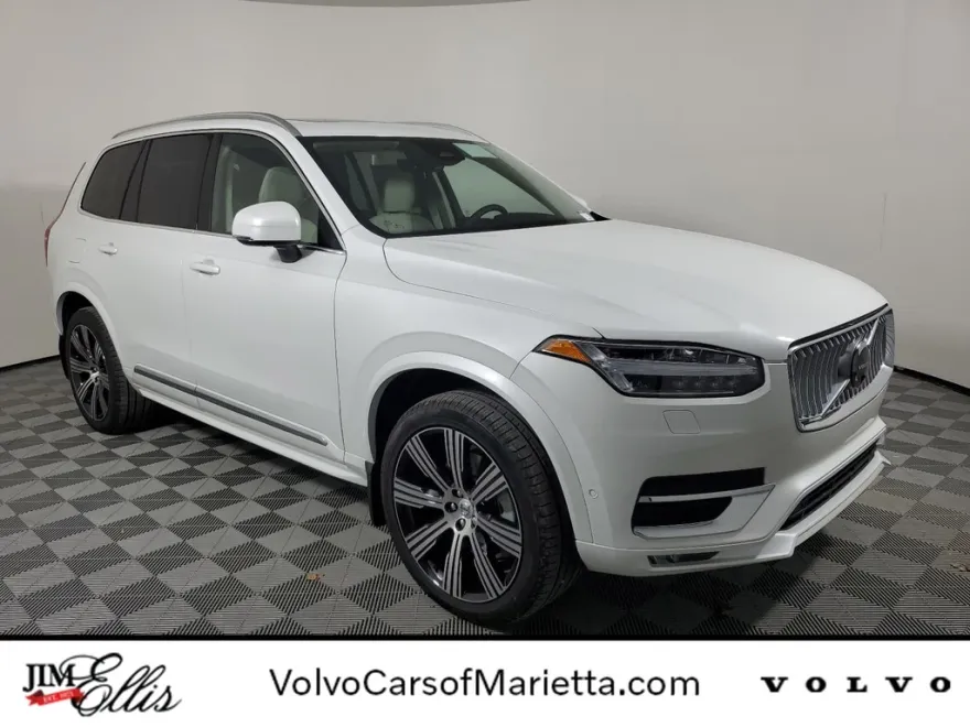 2025 Volvo XC90 Plus photo 1