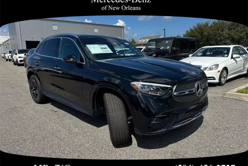 2026 Mercedes Benz GLC 300 photo 1