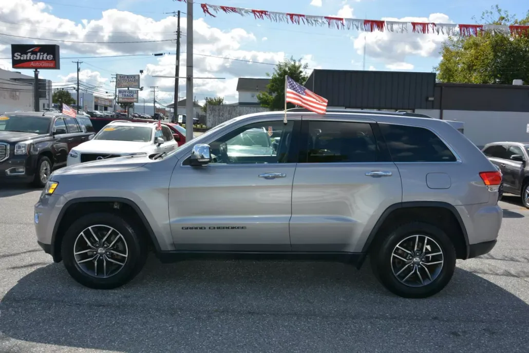 2018 Jeep Grand Cherokee Limited Sport photo 1