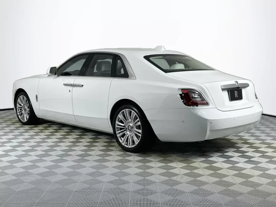 2024 Rolls Royce Ghost RR photo 1