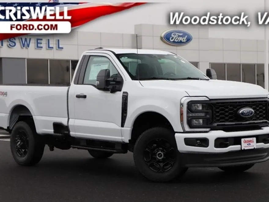 2025 Ford F-350 XL photo 1