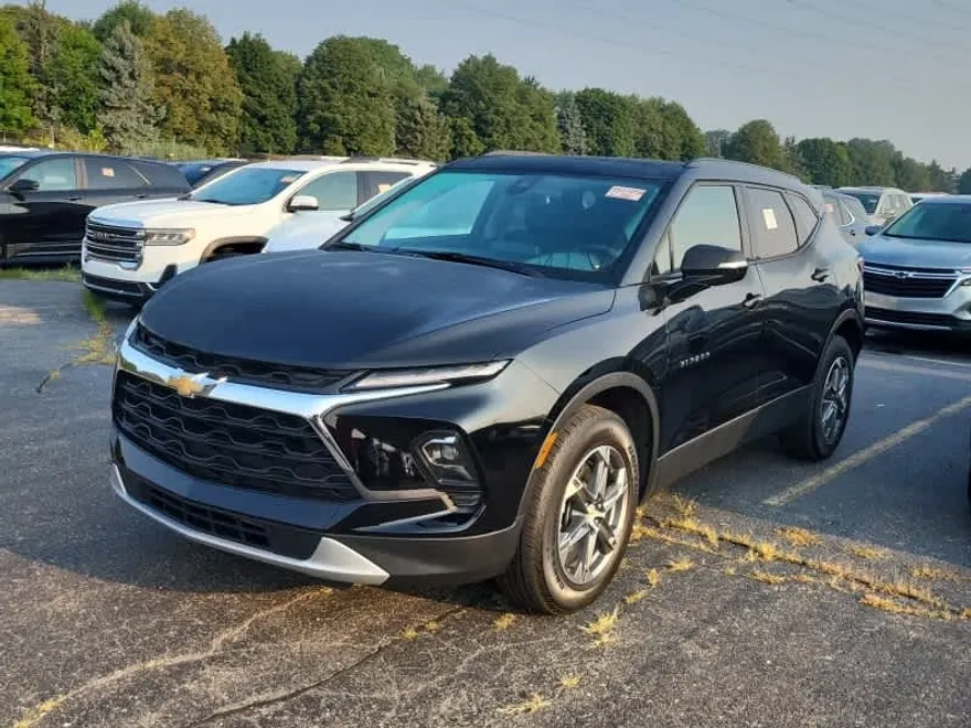 2024 Chevrolet Blazer 3LT photo 1
