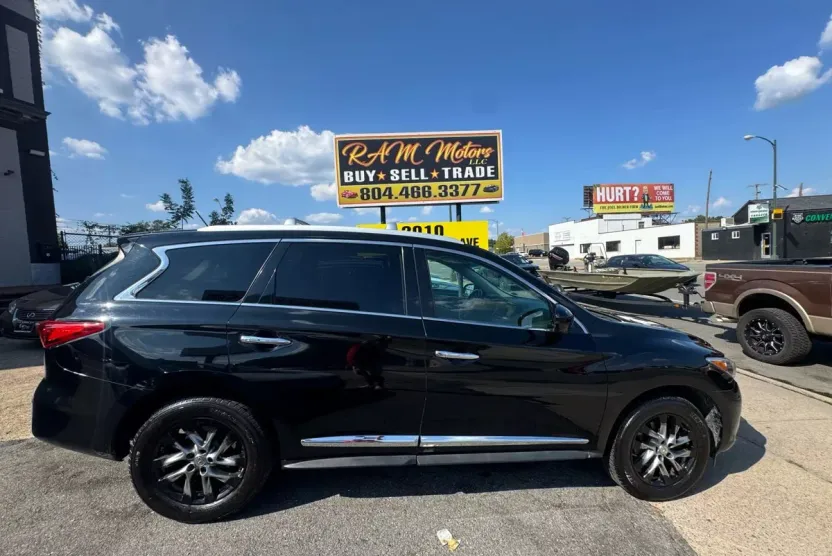 2013 Infiniti JX35 photo 1
