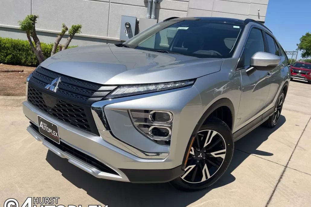 2025 Mitsubishi Eclipse Cross SE photo 1