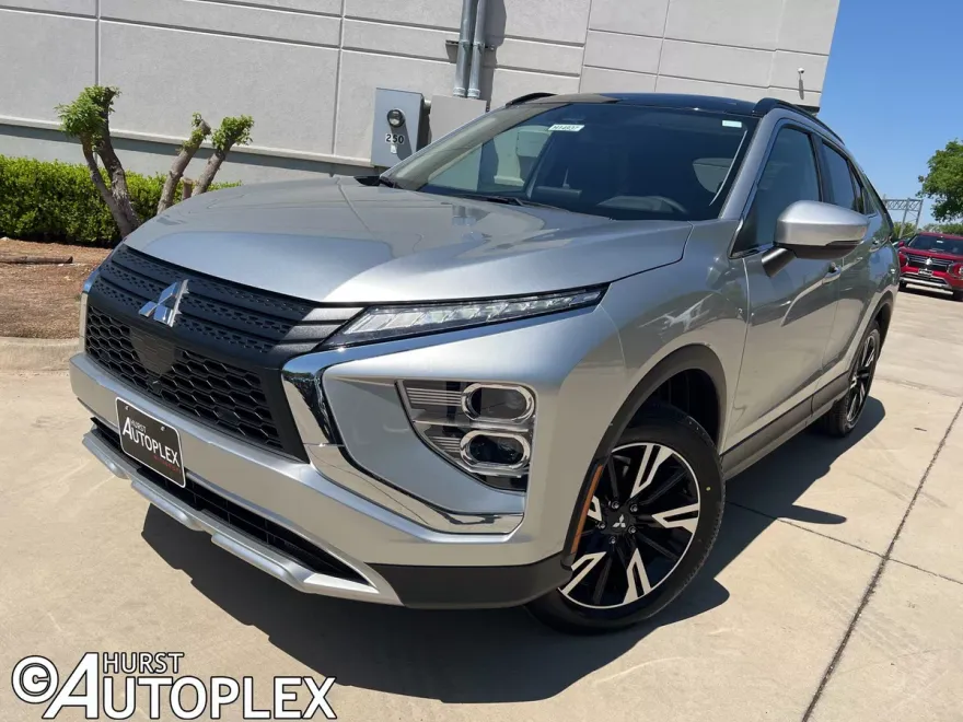 2025 Mitsubishi Eclipse Cross SE photo 1