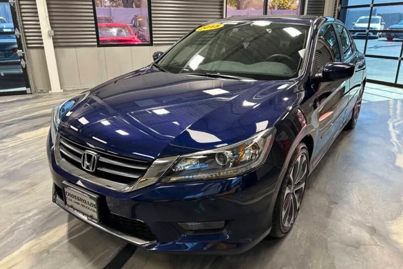 2015 Honda Accord Sport photo 1