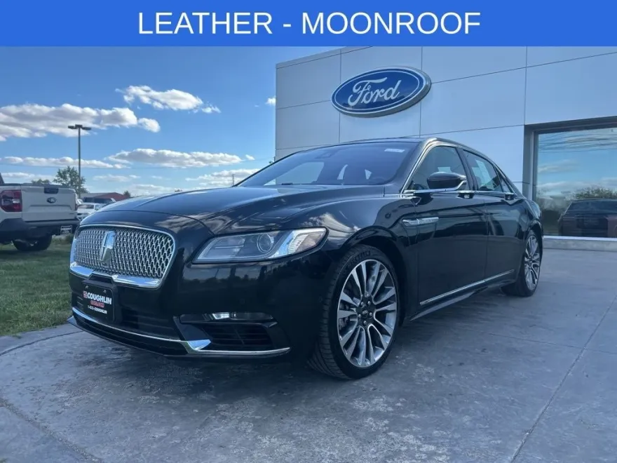 2017 Lincoln Continental Reserve photo 1