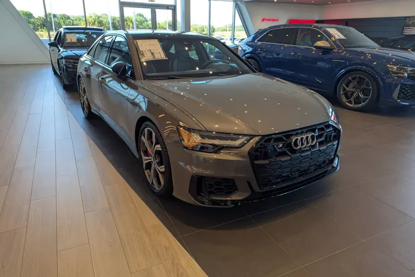 2025 Audi S6 Prestige photo 1