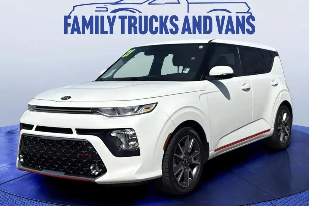 2021 Kia Soul GT-Line photo 1