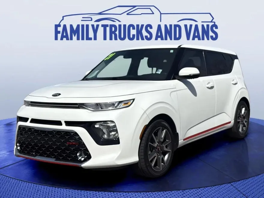 2021 Kia Soul GT-Line photo 1