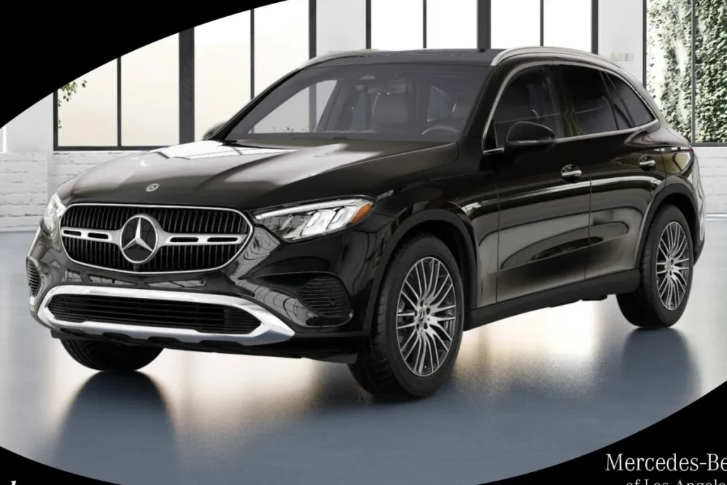 2026 Mercedes Benz GLC 300 photo 1
