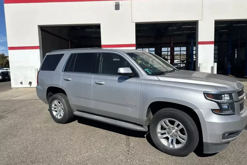 2018 Chevrolet Tahoe LT photo 1