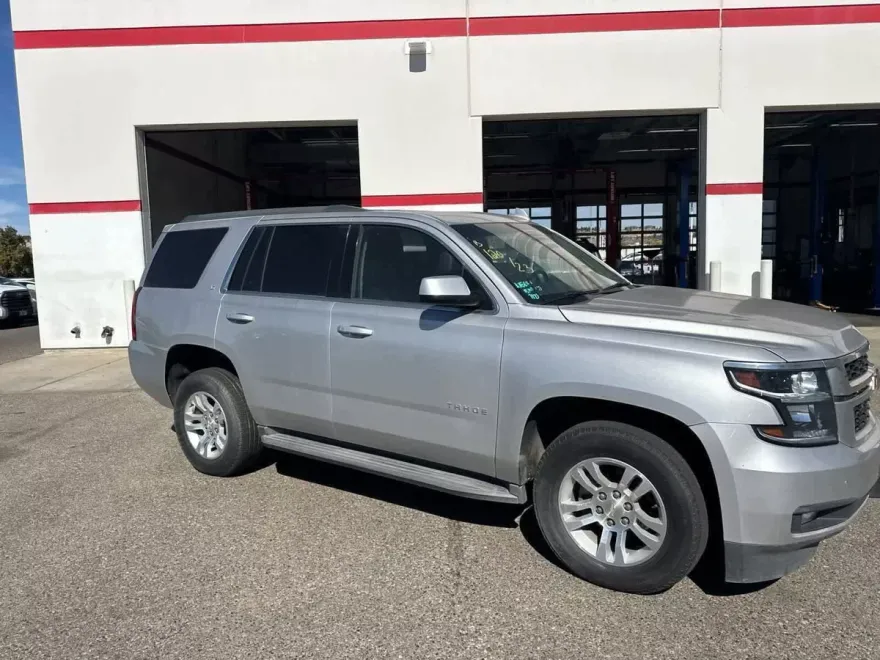 2018 Chevrolet Tahoe LT photo 1