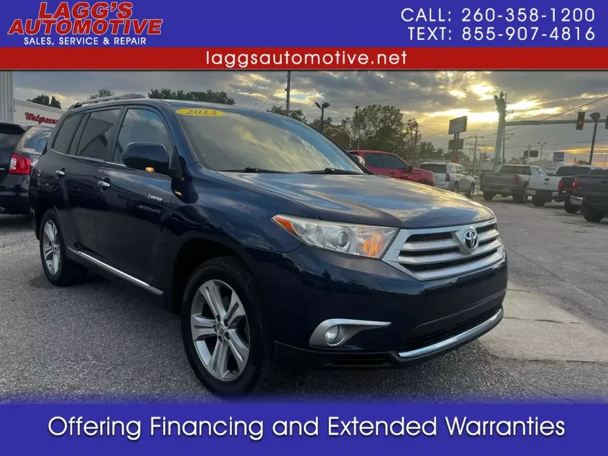 2011 Toyota Highlander Limited Sport photo 1