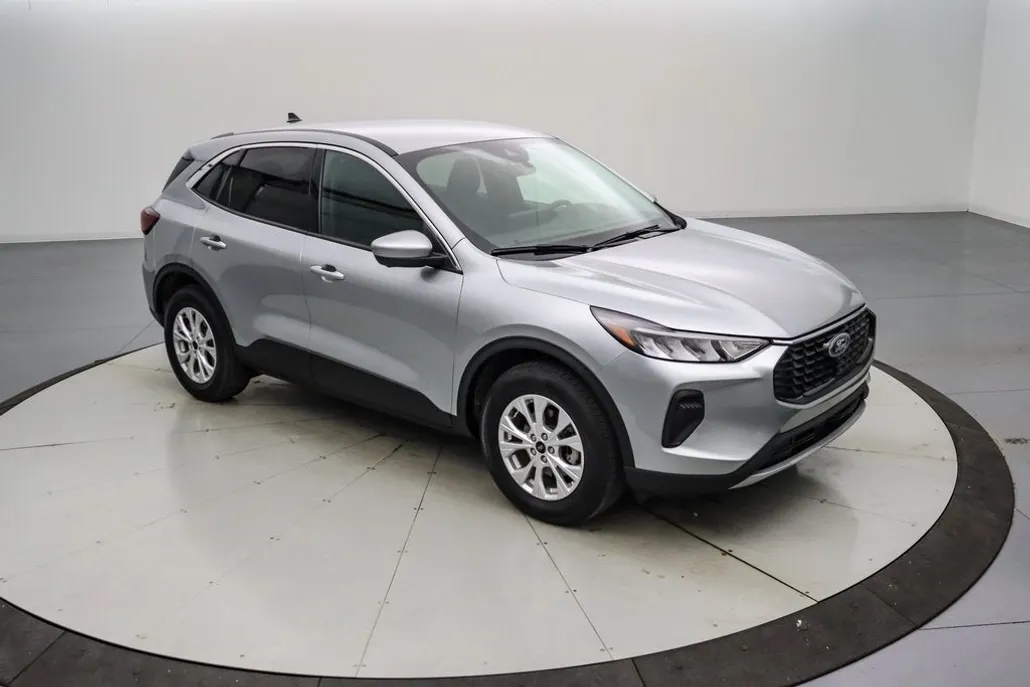 2023 Ford Escape Active photo 1