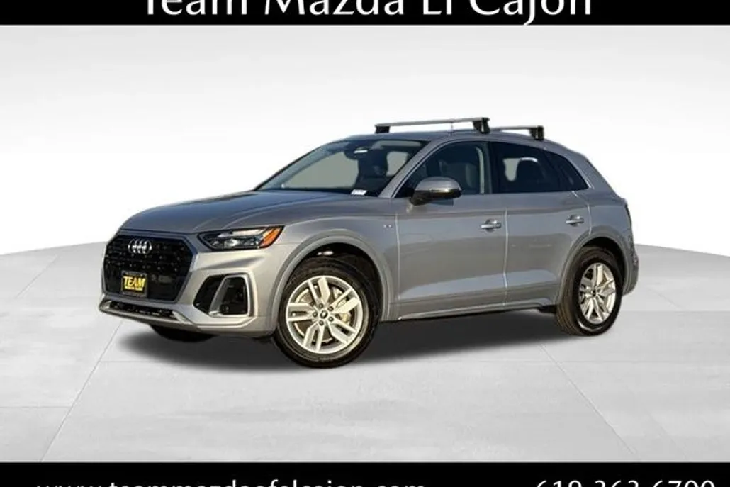 2022 Audi Q5 45 S line Premium photo 1