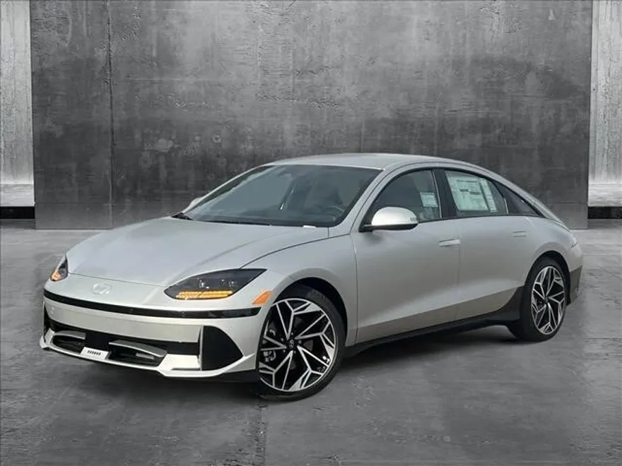 2025 Hyundai Ioniq 6 SEL photo 1
