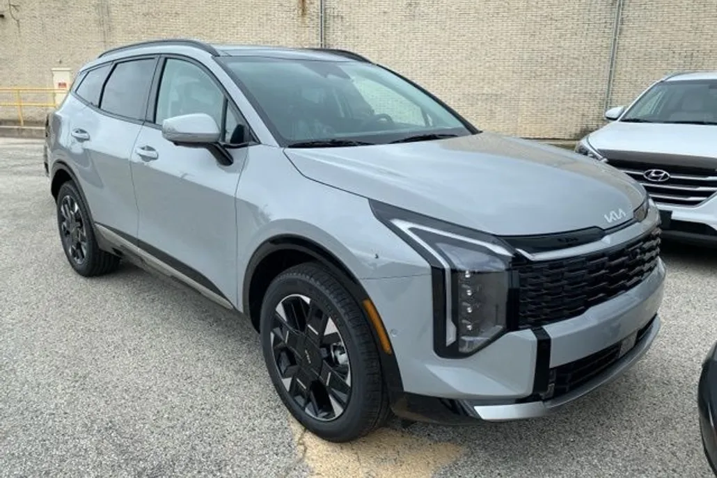 2026 Kia Sportage photo 1