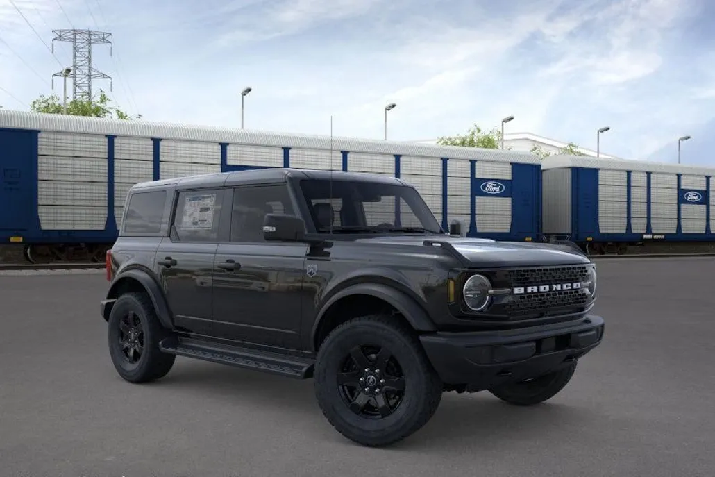 2025 Ford Bronco Big Bend Black Diamond photo 1